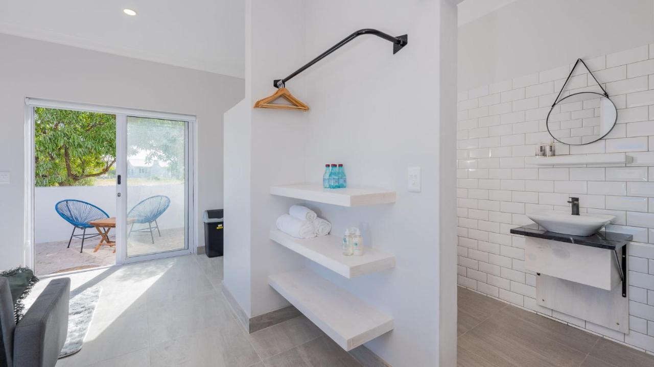 34.4 Degrees South Studio Apartment Agulhas Bagian luar foto
